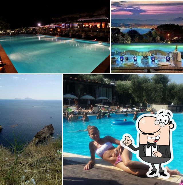 Puoi goderti l'aria fresca da seduto all'esterno di Valle Dei Re club