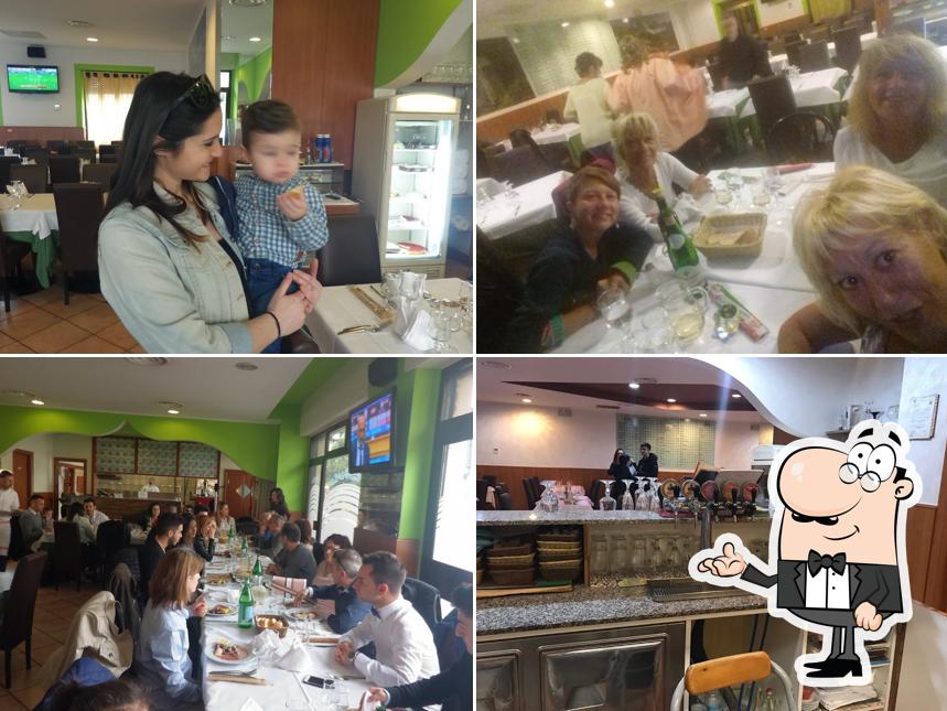 Dai un'occhiata agli interni di Vesuvio