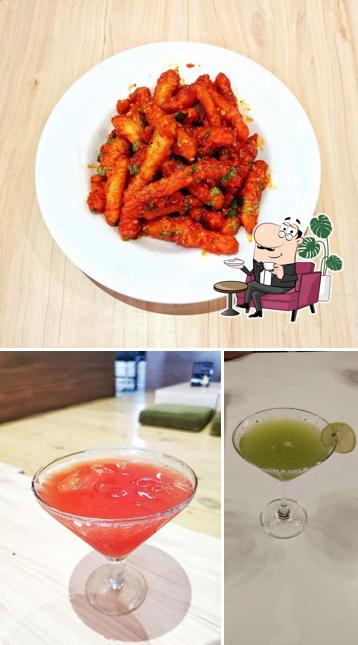 Check out how Cafe Scrabble looks inside