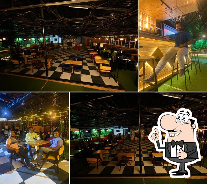 Here's a pic of SKY MERIDIAN LOUNGE