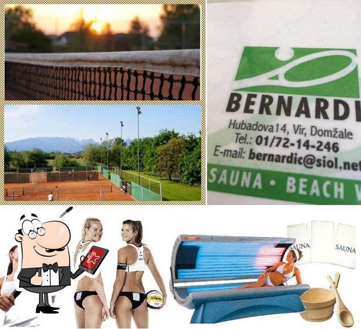 Gli esterni di Caffe Bernardi