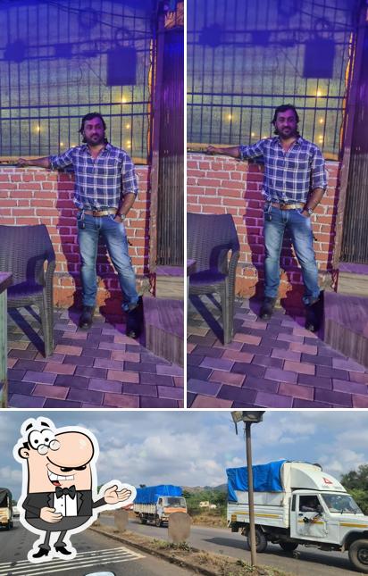 Look at the picture of Maza katta