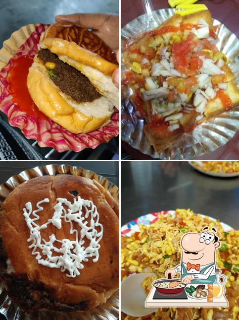 Fried rice at Shree Ram Dabeli Centre