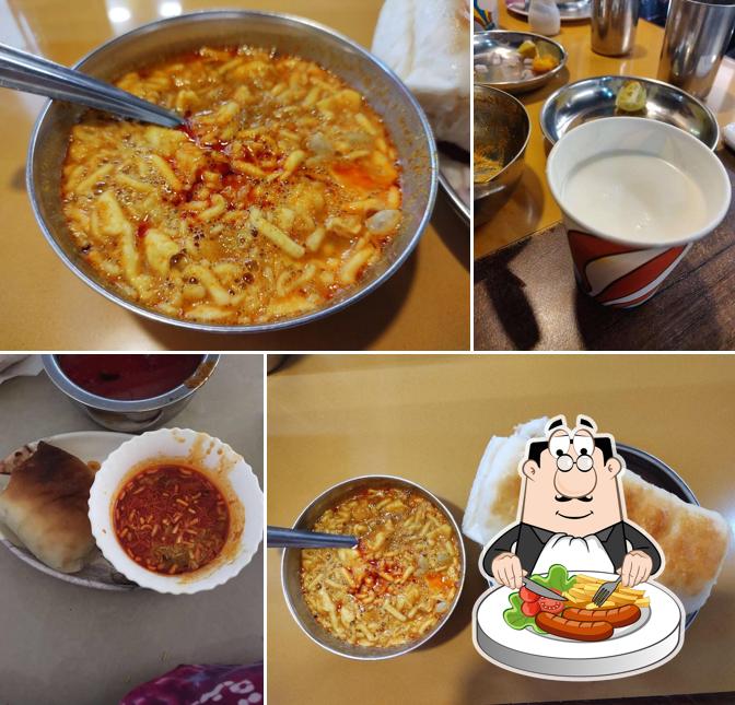 Meals at Suruchi Misal House