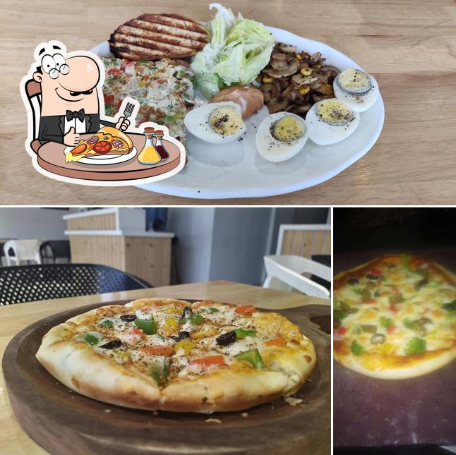 Try out pizza at Sandwich Square