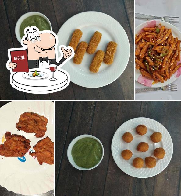 Food at Chicken Xperience By Venkys