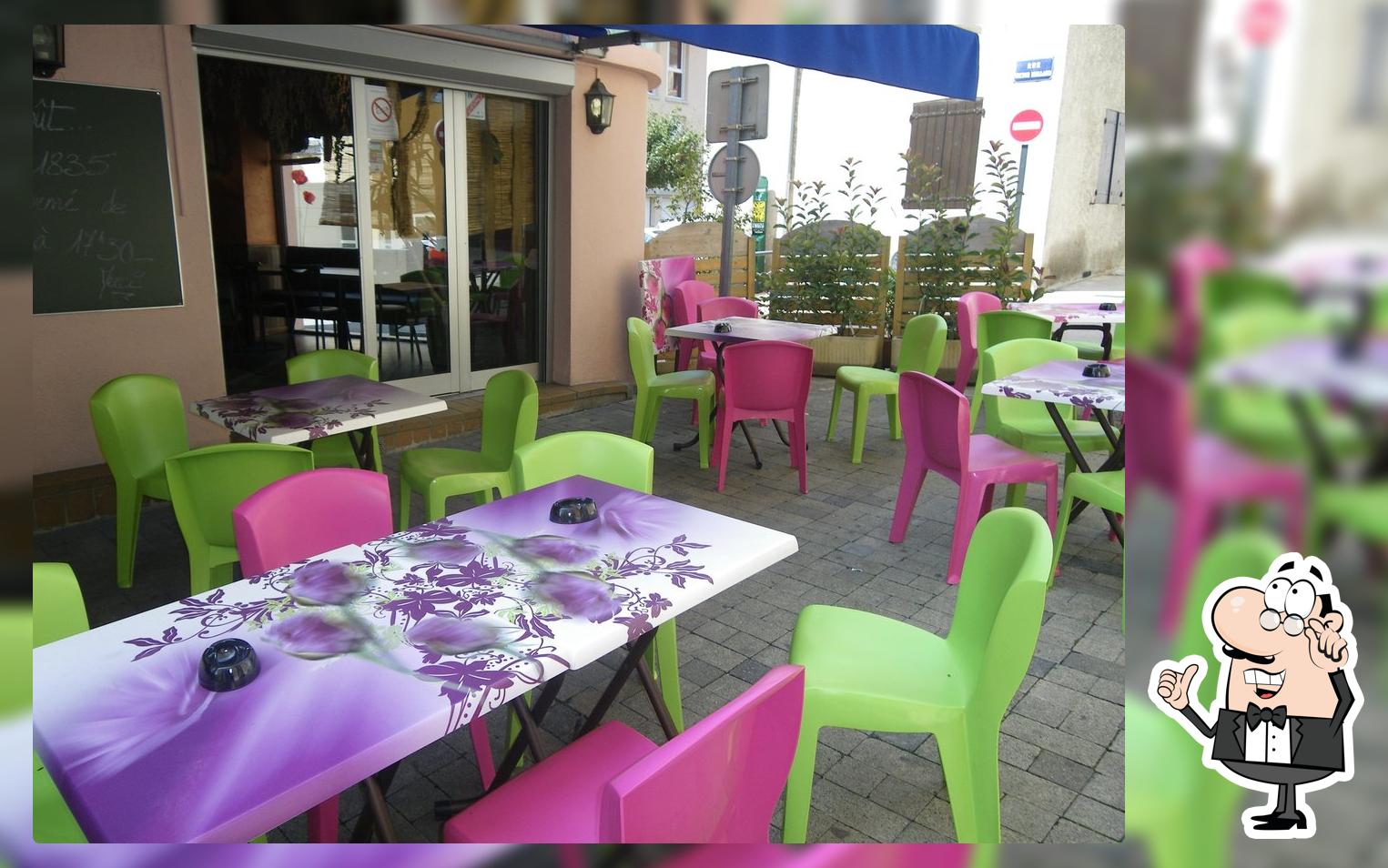 Bar Dix Huit-trente Cinq