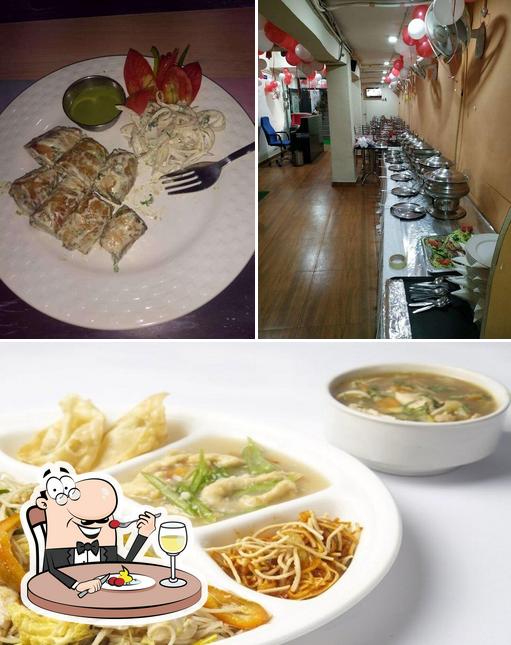 Meals at Advanced Food Point