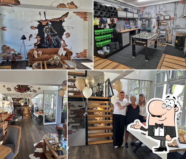 Dai un'occhiata agli interni di Harry Bike Lounge