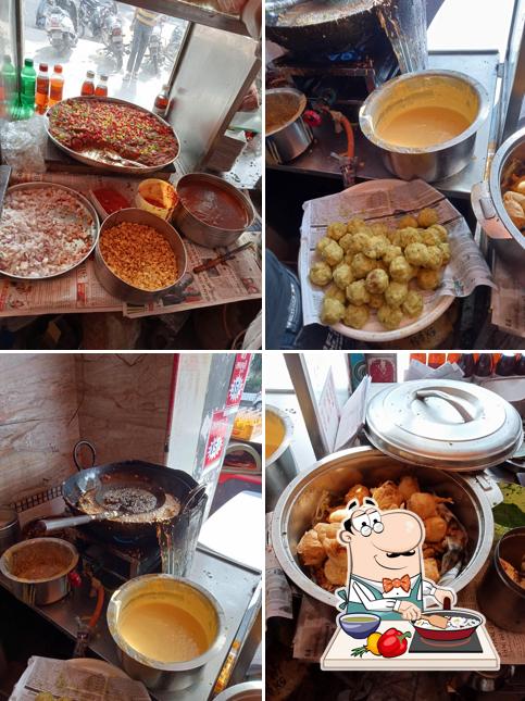 Kacchi Dabeli & Vada pav