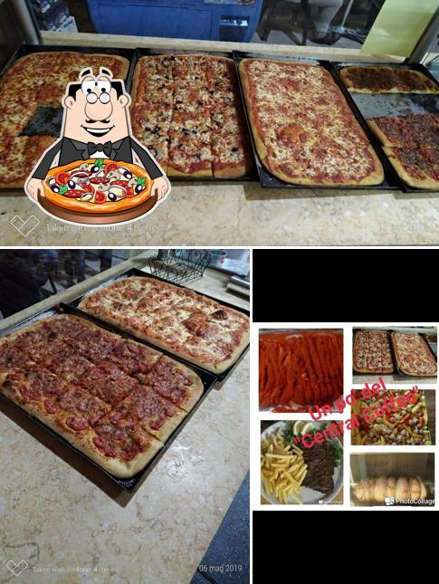Prenditi una pizza a Pizzeria "Central Coffe"