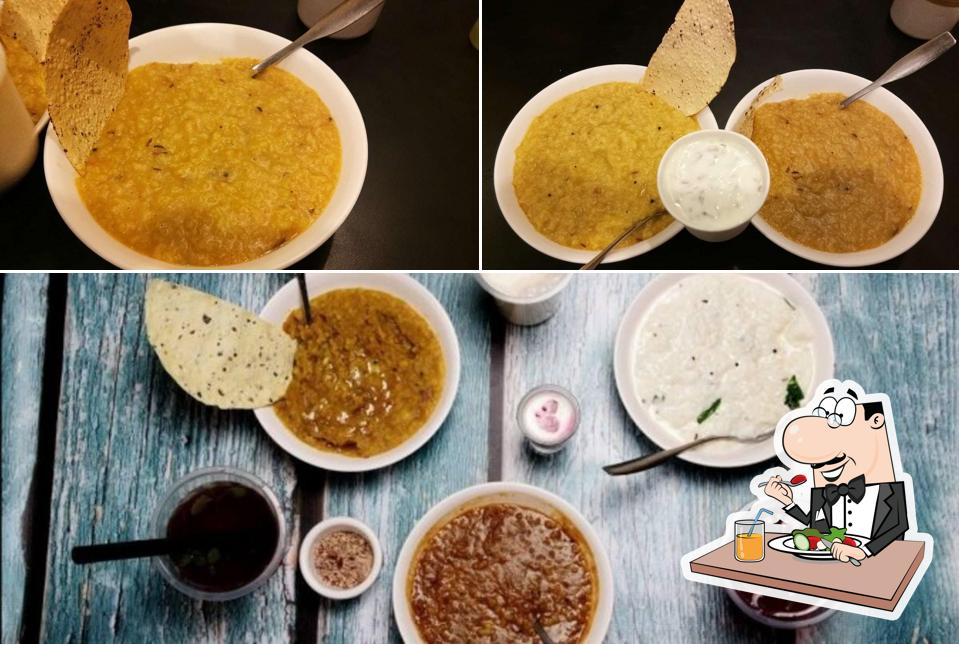 Food at Khichadiwala