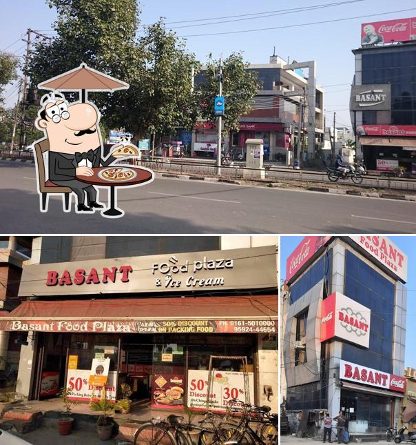Check out how Basant Fast Food Buffet At Malhar Road looks outside