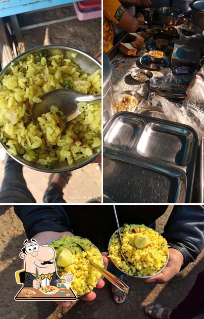 Food at SWAMI NASHTA CENTER