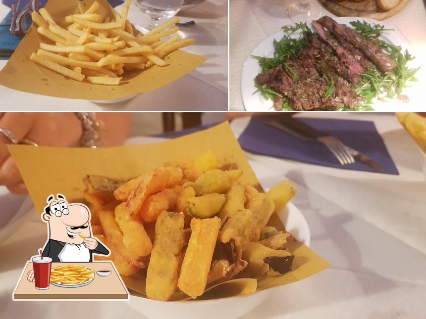 Prova a prendere un piatto di chips a Ristorante Pizzeria La Ginestra