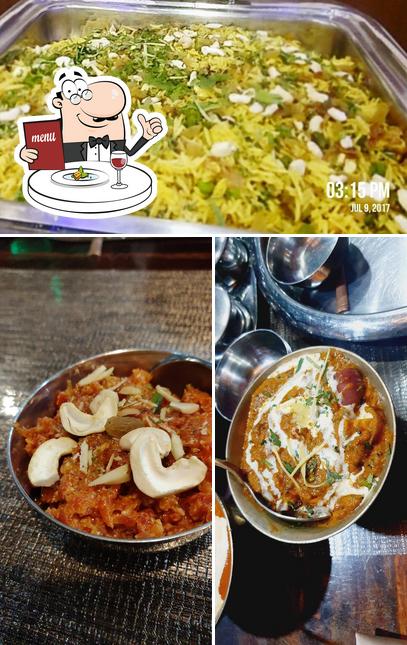 Food at Pind Balluchi