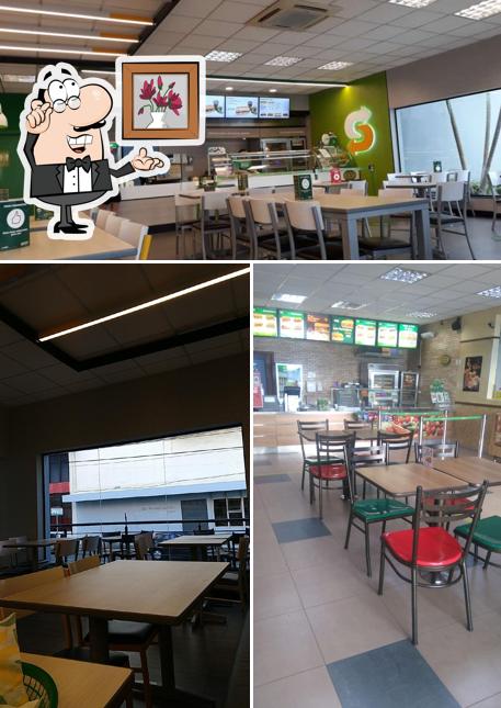 O interior do Subway