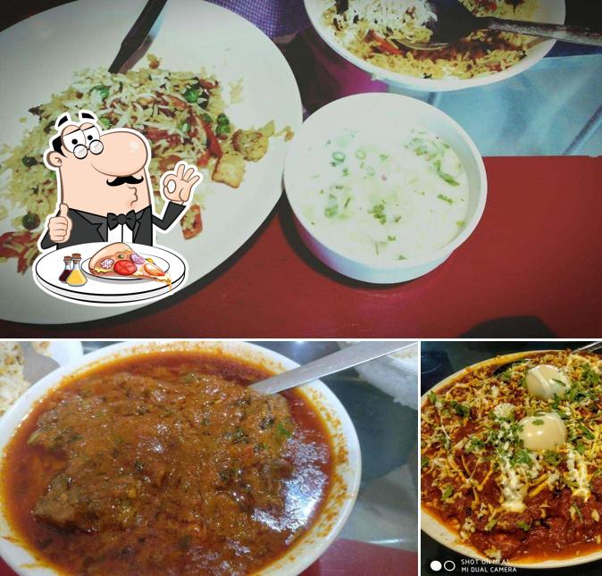 Pick various kinds of pizza