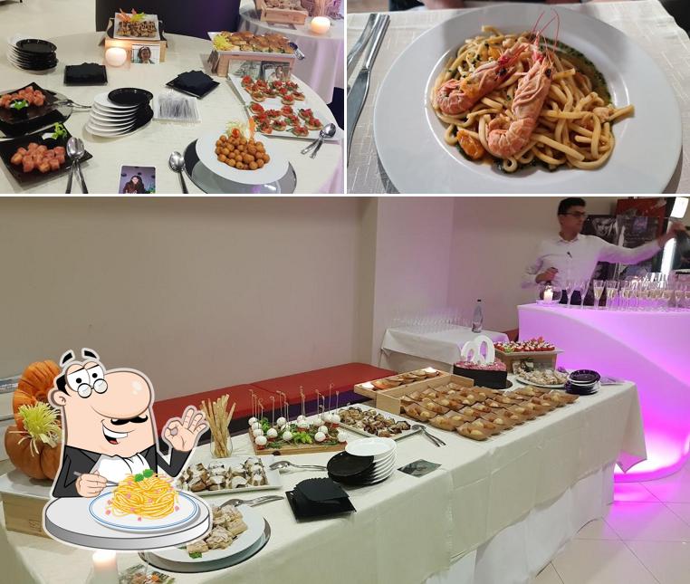 Spaghetti alla carbonara al Napul'è Cucina Napoletana