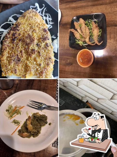 Meals at Mom's Kokan Katta Family Restaurant