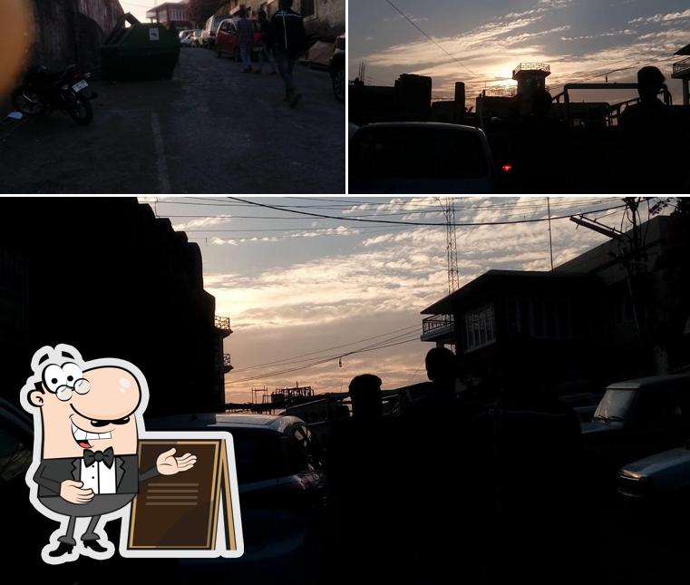 The exterior of BinniZ Pizza