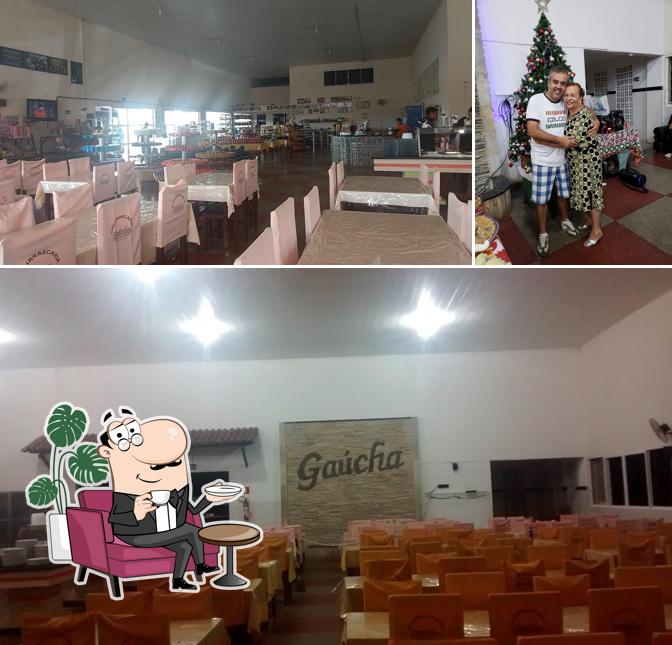 Veja imagens do interior do CHURRASCARIA GAUCHA LABRESCIA