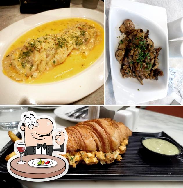 Food at SMOOR Lounge - Jayanagar