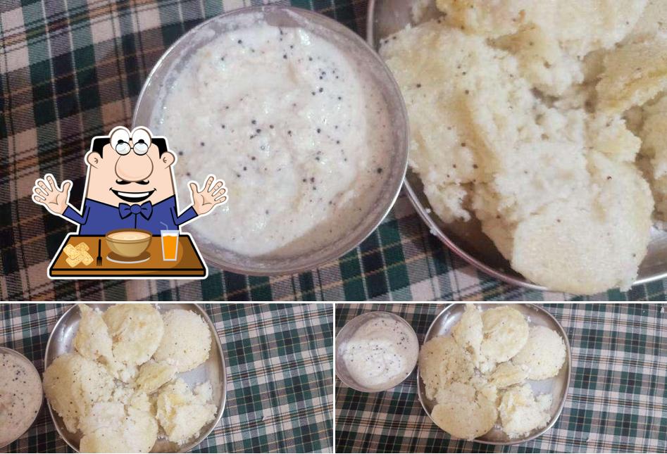 Clam chowder at Bikaner Namkeen Bhandar