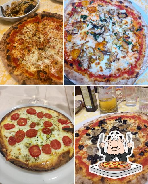 A Ristorante Pizzeria La Lucciola, puoi assaggiare una bella pizza