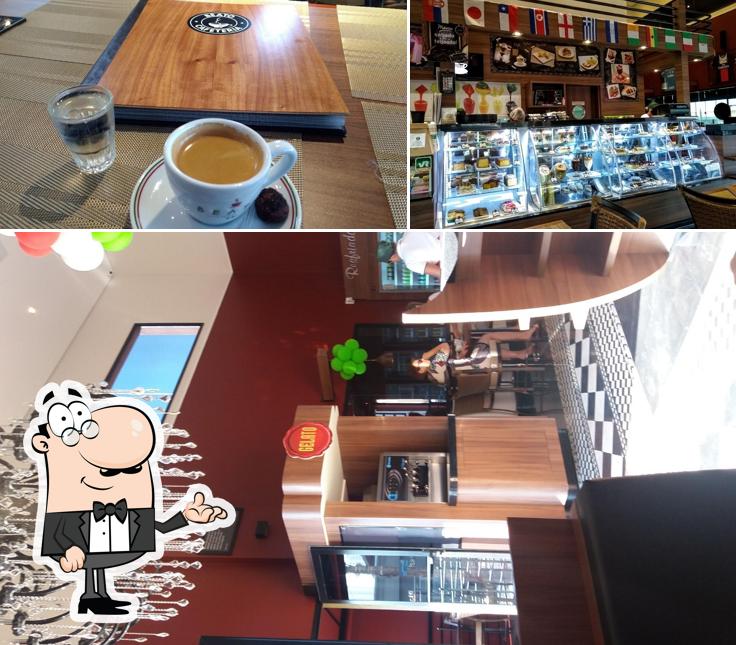 Dê uma olhada a foto apresentando interior e comida a Beato Cafeteria