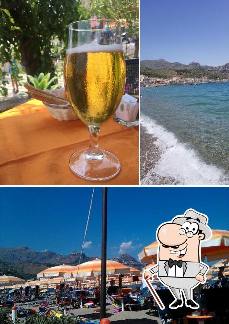 La foto della esterno e birra di Lido La Romantica Di Bosco Salvatore & C. S.N.C