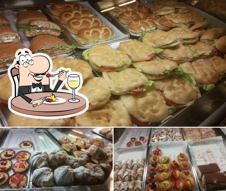Cibo al Pasticceria Gima
