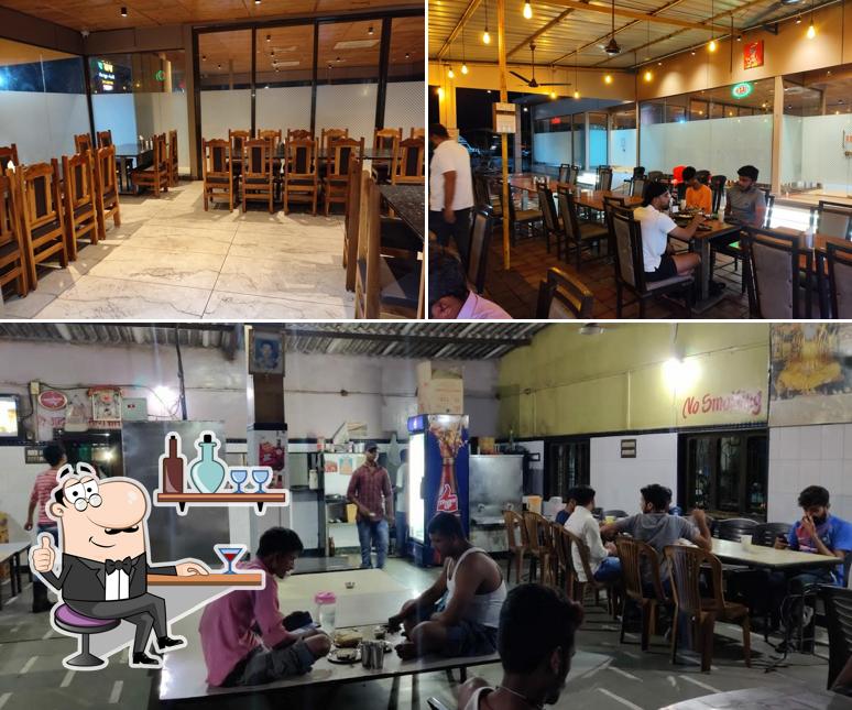 Take a seat at one of the tables at New Rajan da Dhaba