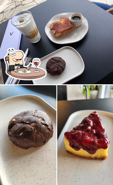 A ilustração da comida e seo_images_cat_1471 no Aravo Café