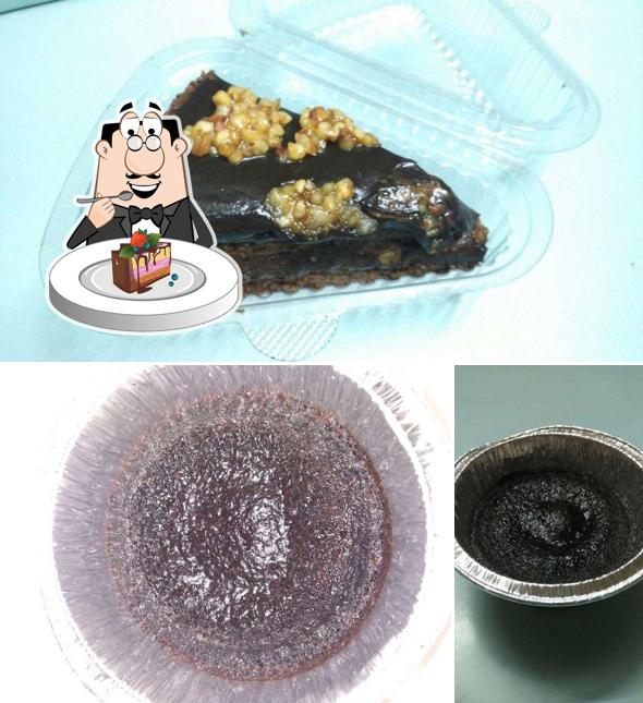 Chocolate cake at Sweet Truth Mahakali