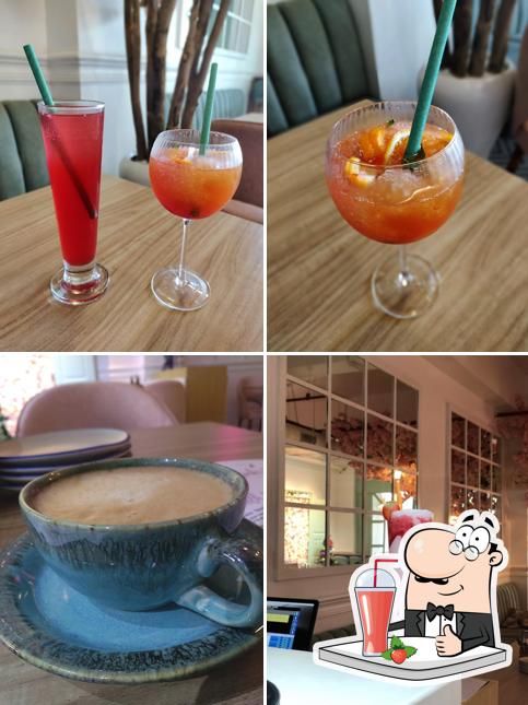 Café Ciro serves a range of beverages