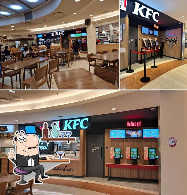 Dai un'occhiata agli interni di KFC
