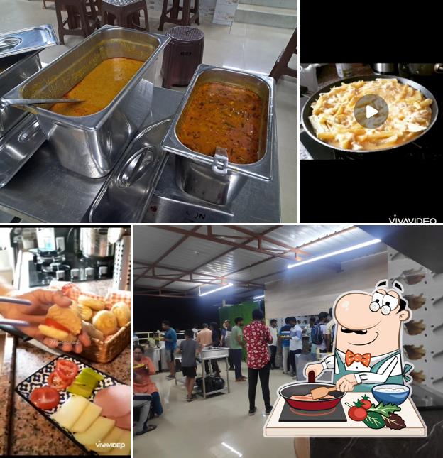 Chicken curry at Moms kitchen