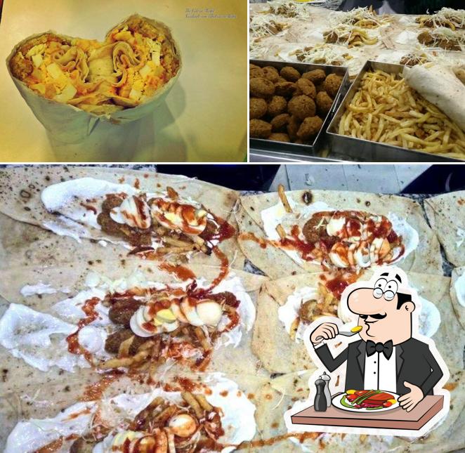 Meals at Al Hejaz Cafeteria