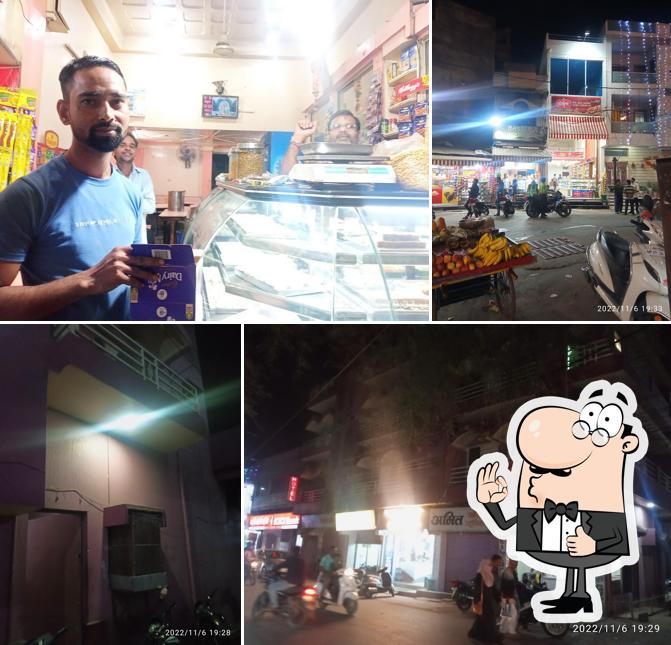 ChunniMaster Kachori wale