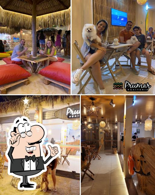 O interior do Prumar Açaiteria José Walter