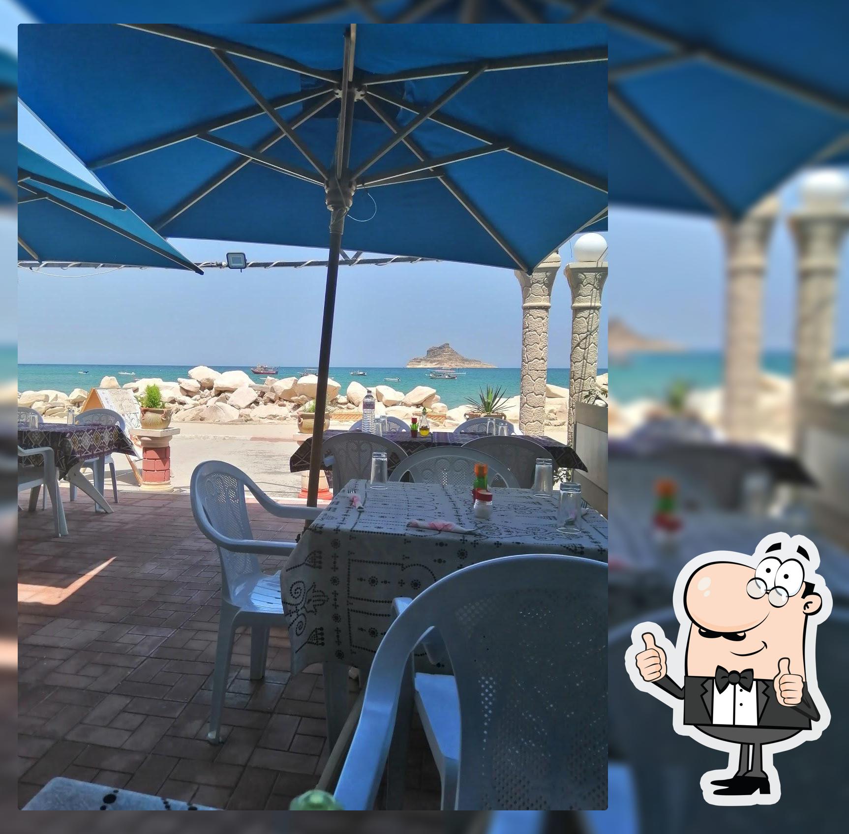 Restaurant (corniche rafraf)