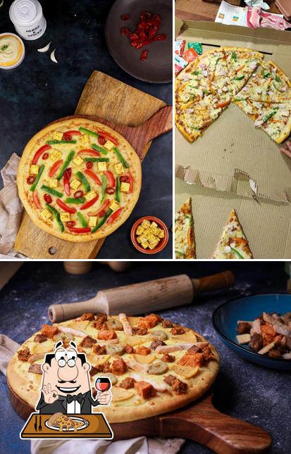 At La Pino'z Pizza Bhiwandi, you can get pizza