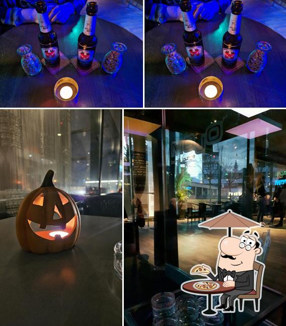 Guarda la immagine che raffigura la esterno e bevanda di Bar Lounge Mojo