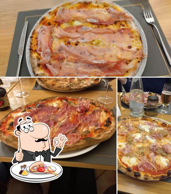 Ordina tra le molte varianti di pizza