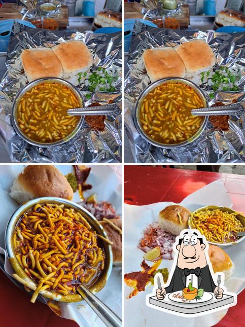 Food at Mahakali Sev Usal Baroda Wala