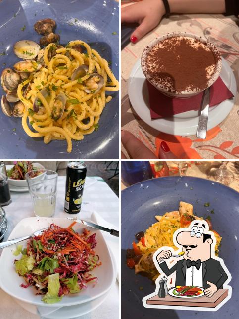 Platti al Ristorante Pizzeria Rio Verde