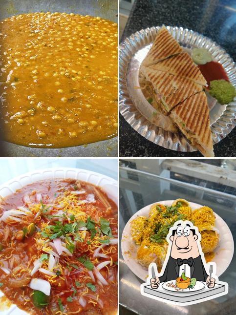 Food at DELHIWAALA CHAAT