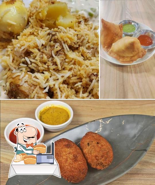 Garlic bread at SDS Kitchen