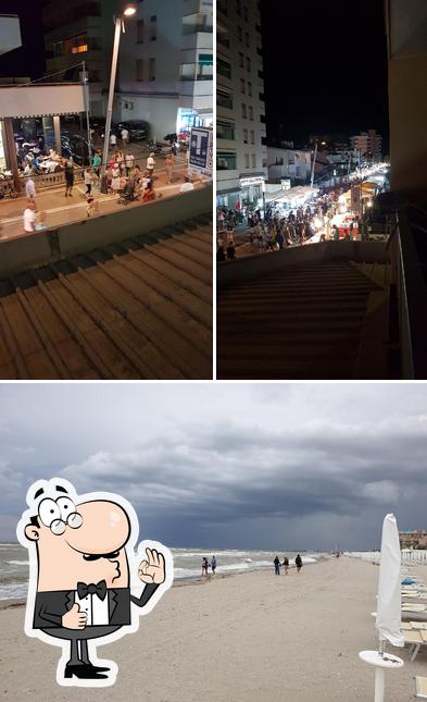 Vedi questa immagine di Bar Barcelona